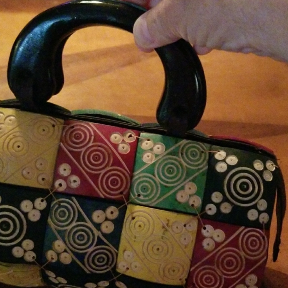 Purse Made of coconut shells